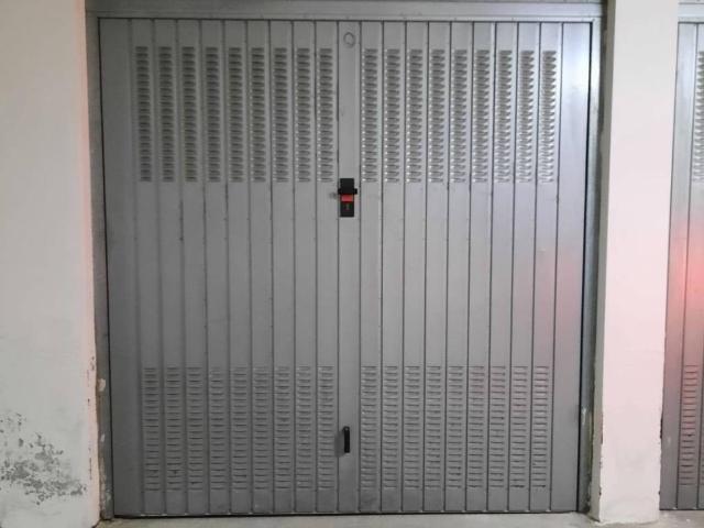 Box in vendita a Camollia, Siena