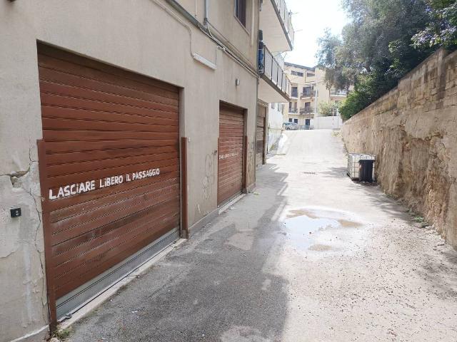 Box in vendita a Neapolis, Siracusa