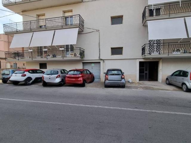 Box in vendita a Tiche, Siracusa