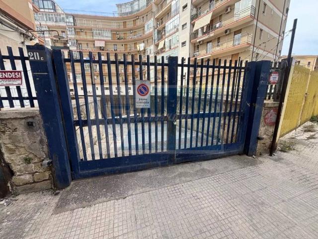 Box in vendita a Neapolis, Siracusa