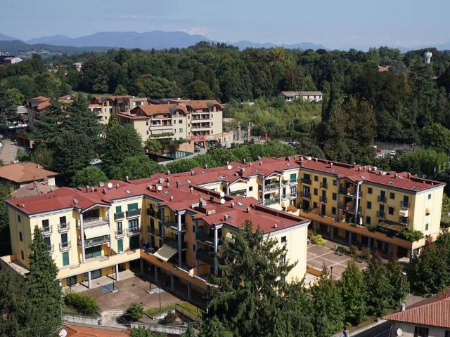 Box in vendita a Mezzana, Somma Lombardo