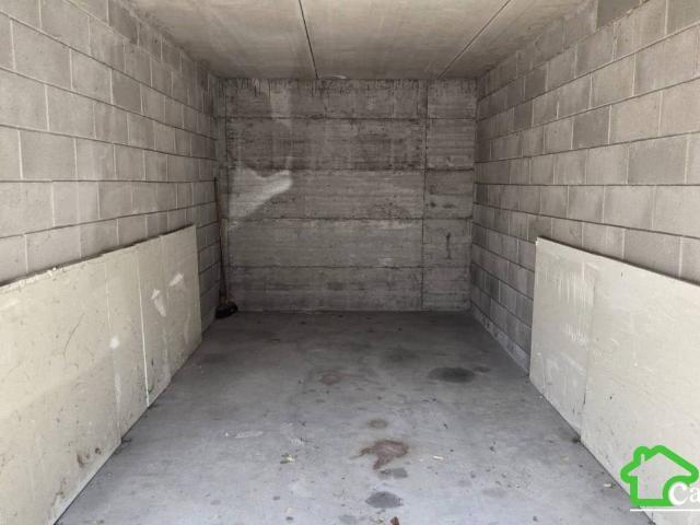 Box in vendita a Sordio, Lombardia