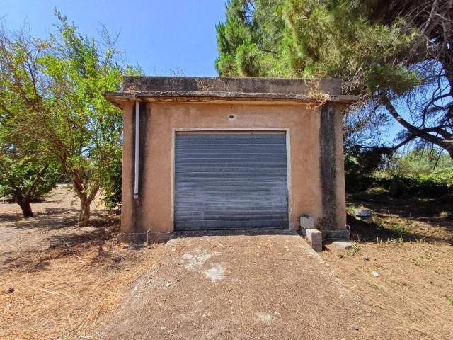 Box in vendita a Sorso, Sardigna/Sardegna