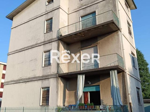 Box in vendita a Sovico, Lombardia