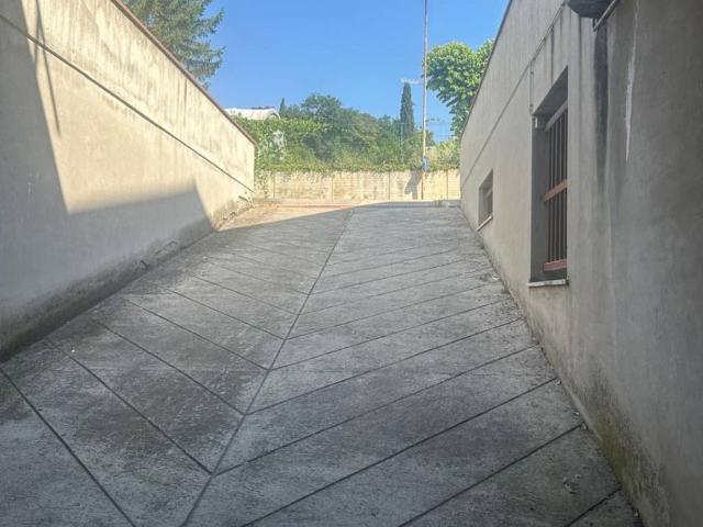 Box in vendita a Marche, Ascoli Piceno