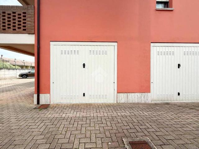 Box in vendita a Santa Teresa, Spoltore