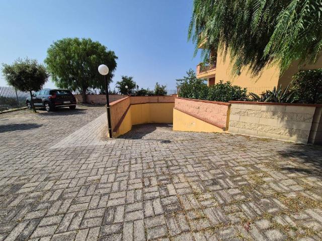Box in vendita a Puglia, Taranto