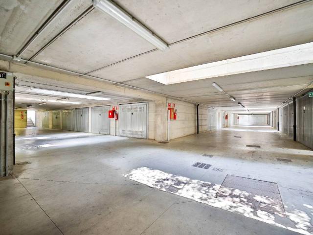 Box in vendita a Sulbiate, Lombardia