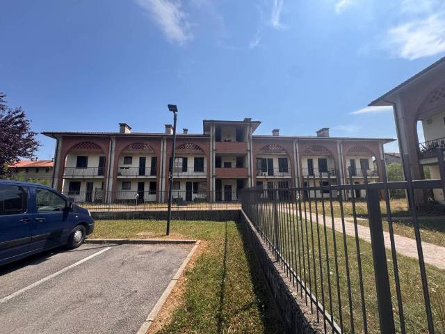 Box in vendita a Cascina Gazzulo, Sulbiate