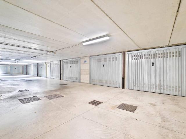 Box in vendita a Sulbiate, Lombardia
