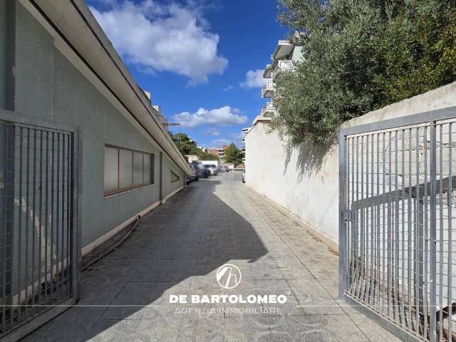 Box in vendita a Puglia, Taranto