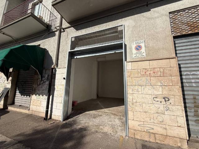 Box in vendita a Taranto