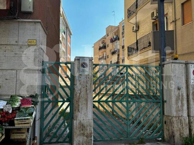 Box in vendita a Puglia, Taranto