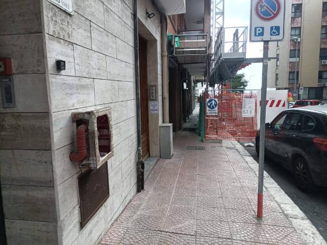 Box in vendita a Puglia, Taranto