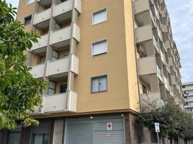 Box in vendita a Puglia, Taranto