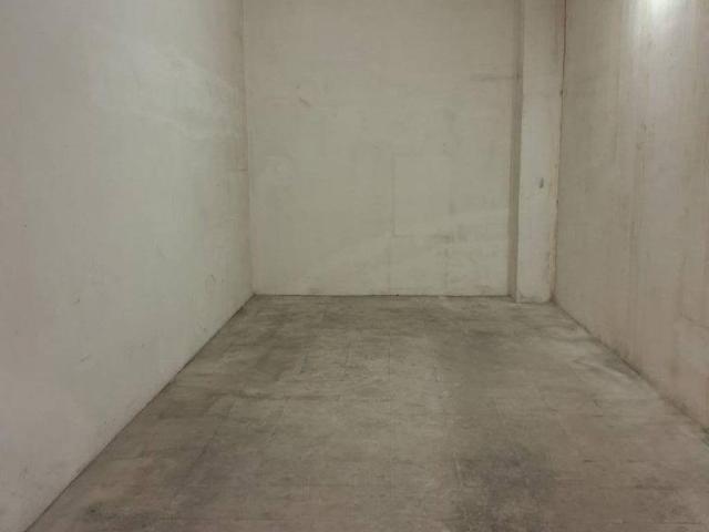 Box in vendita a Taranto
