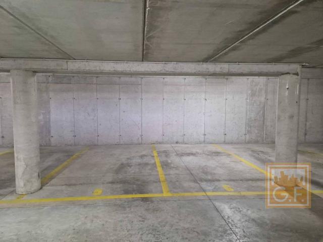 Box in vendita a Tarcento, Friuli-Venezia Giulia