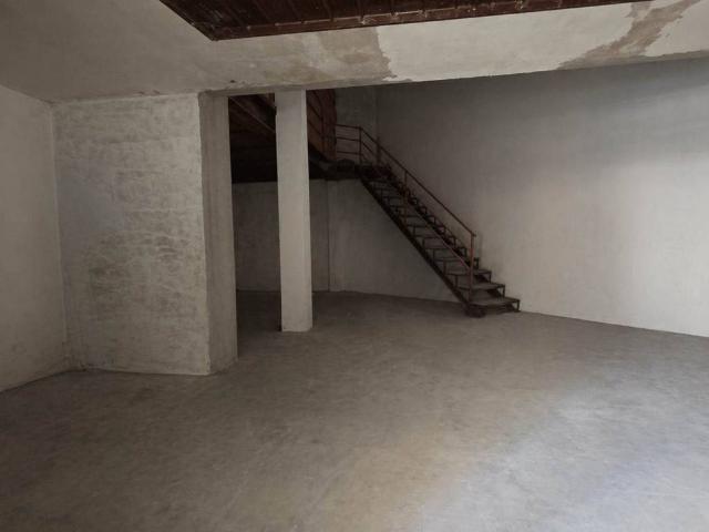 Box in vendita a Tarquinia, Lazio