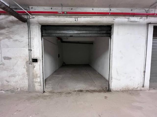 Box in vendita a Termoli, Molise