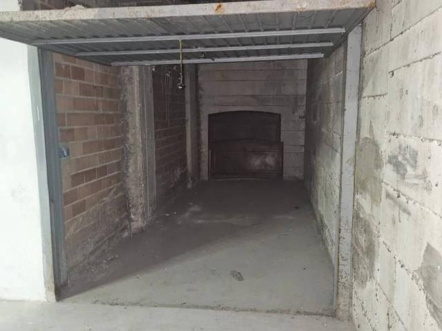 Box in vendita a Borgo Rivo, Terni