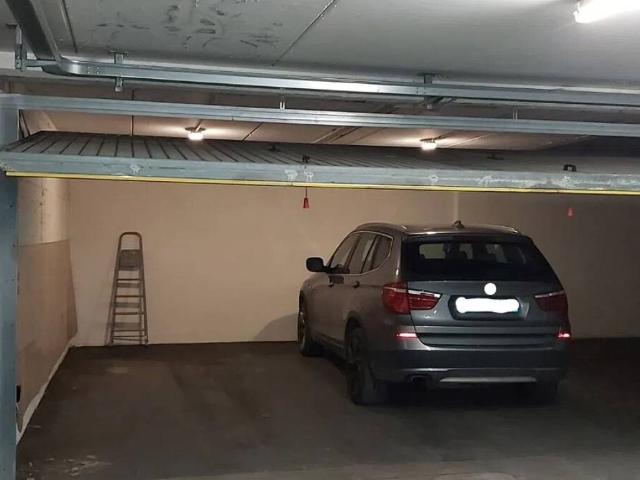 Box in vendita a Città Giardino, Terni