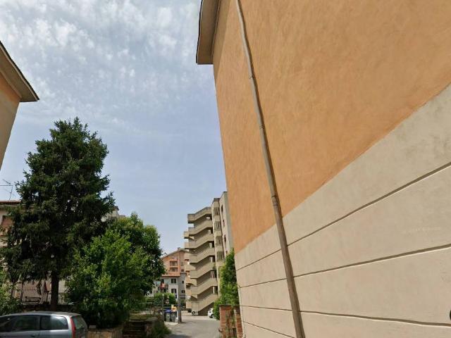 Box in vendita a San Valentino, Terni