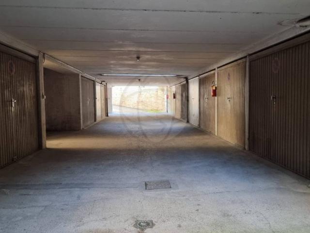 Box in vendita a San Valentino, Terni
