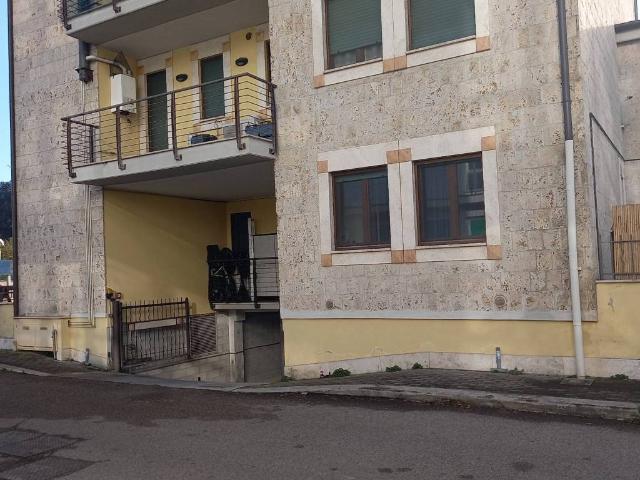 Box in vendita a Cospea, Terni