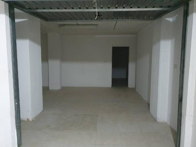 Box in vendita a Marche, Macerata