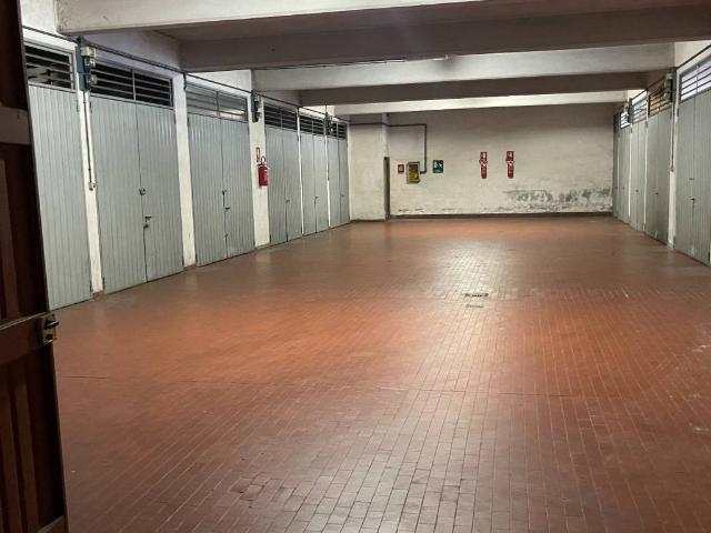 Box in vendita a Circoscrizione 4, Piemonte