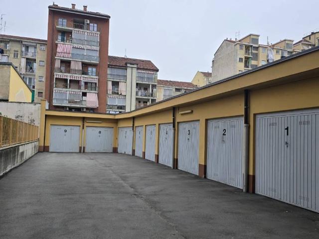 Box in vendita a Circoscrizione 5, Piemonte