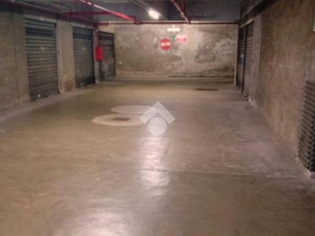 Box in vendita a Cavoretto, Piemonte
