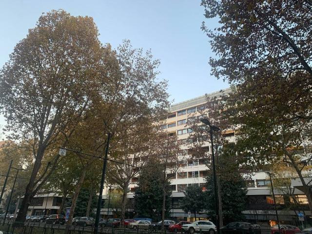 Box in vendita a Crocetta, Torino