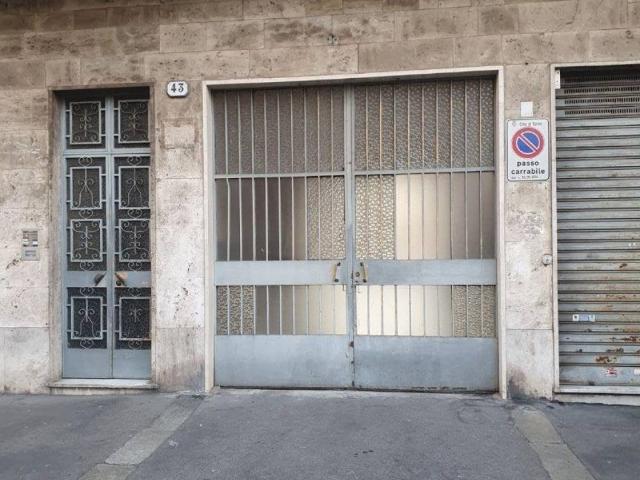 Box in vendita a Basse di Mirafiori, Torino