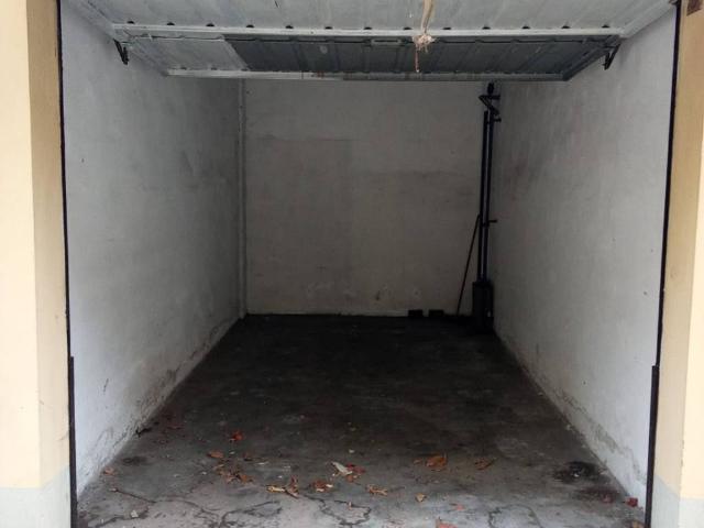 Box in vendita a Crocetta, Torino