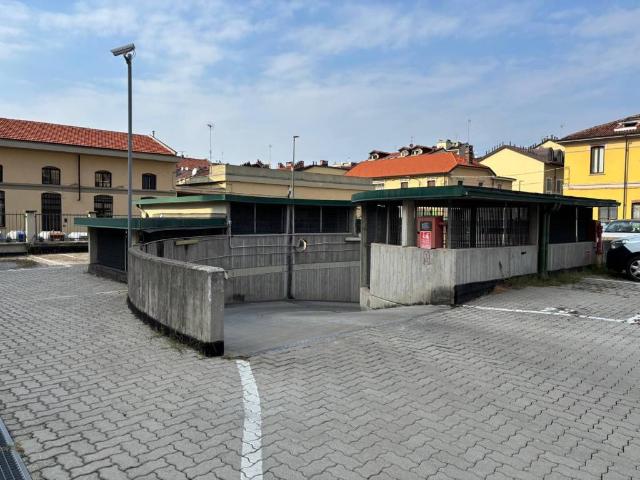 Box in vendita a Circoscrizione 4, Piemonte