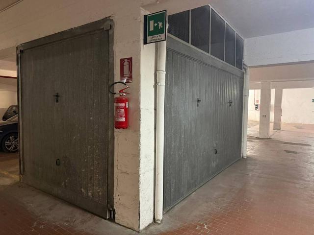 Box in vendita a Vanchiglia, Torino