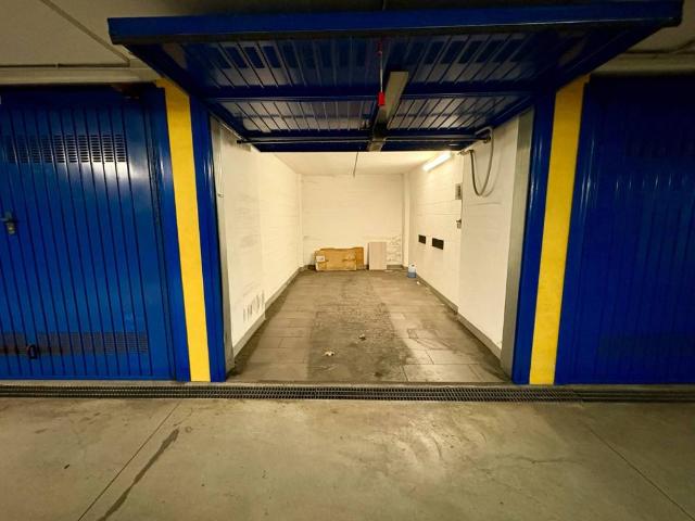 Box in vendita a Centro, Torino