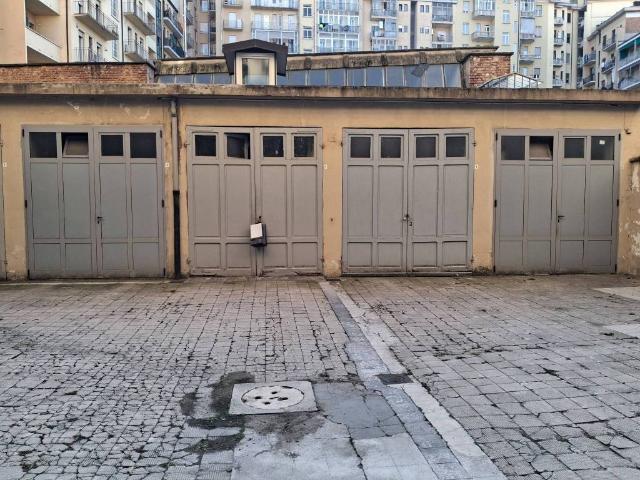 Box in vendita a Circoscrizione 1, Piemonte