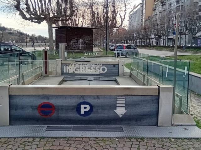 Box in vendita a Circoscrizione 1, Piemonte