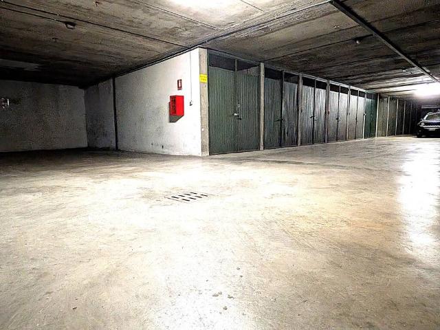 Box in vendita a Circoscrizione 8, Piemonte
