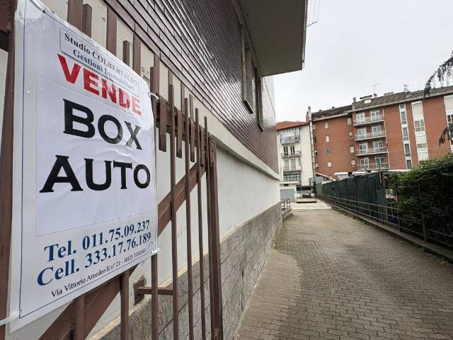 Box in vendita a Circoscrizione 4, Piemonte