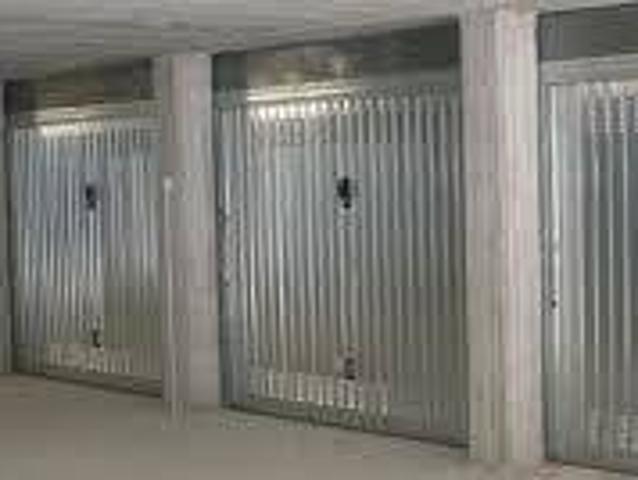 Box in vendita a San Bernardo, Tradate