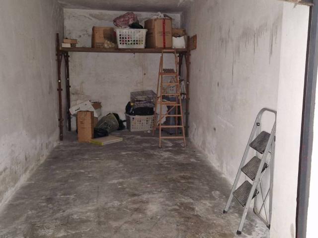 Box in vendita a Trani, Barletta-andria-trani