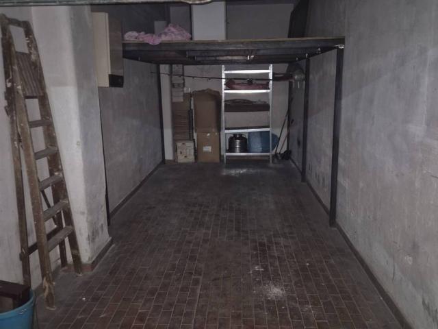 Box in vendita a Puglia, Barletta-andria-trani
