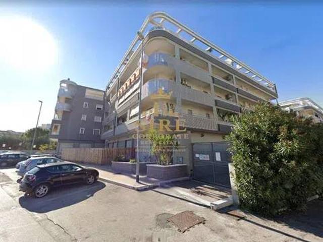 Box in vendita a Puglia, Barletta-andria-trani