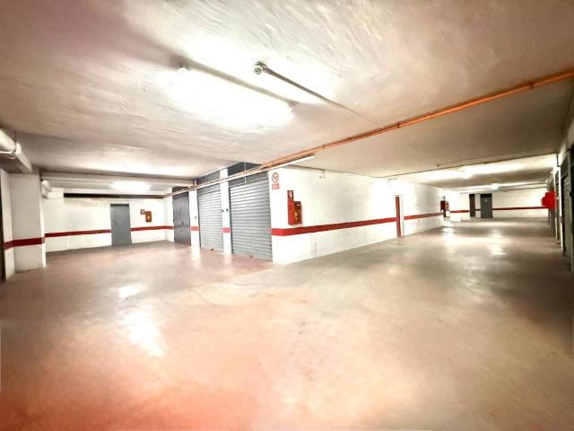 Box in vendita a Puglia, Barletta-andria-trani