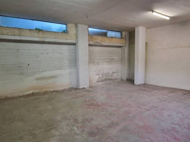 Box in vendita a Trani, Barletta-Andria-Trani