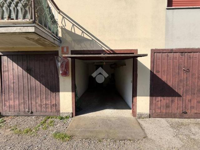 Box in vendita a Piemonte, Novara