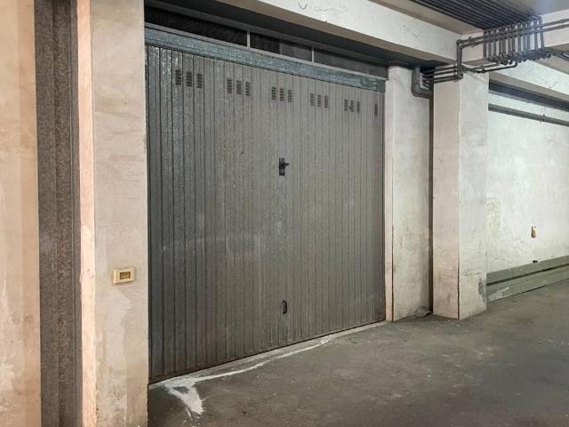 Box in vendita a Tremestieri Etneo, Sicilia